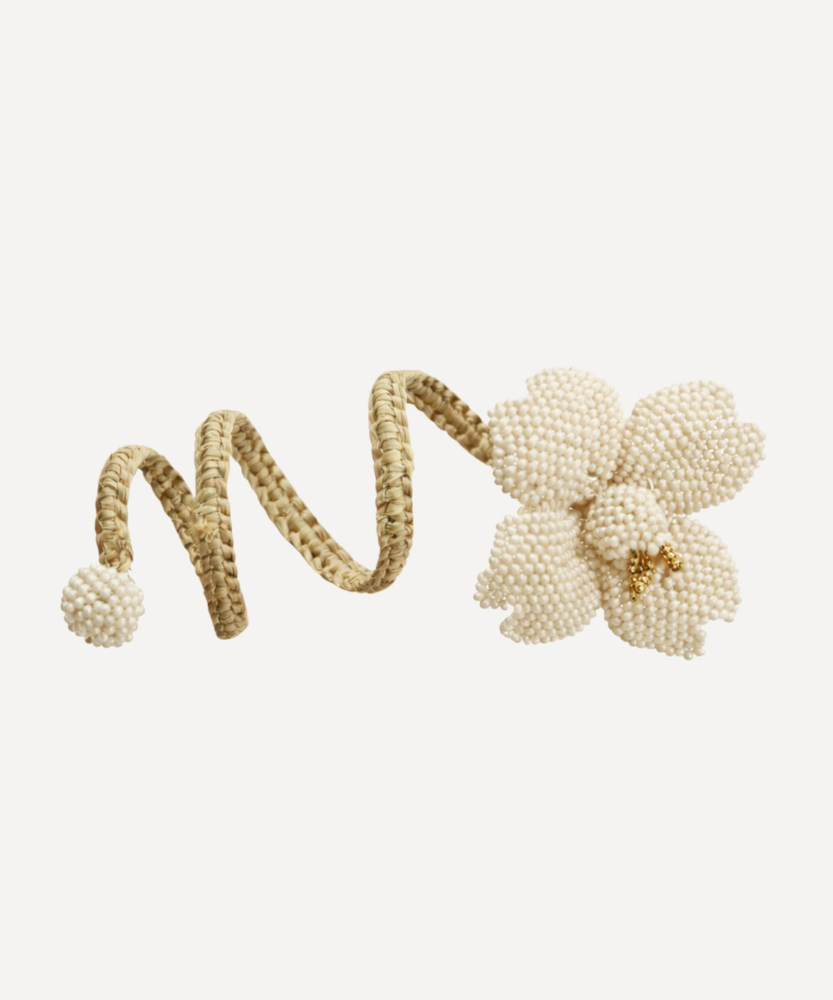 Corazon Napkin Ring in Ivory — handwoven iraca palm with an Embera glass-bead flower, Colombia