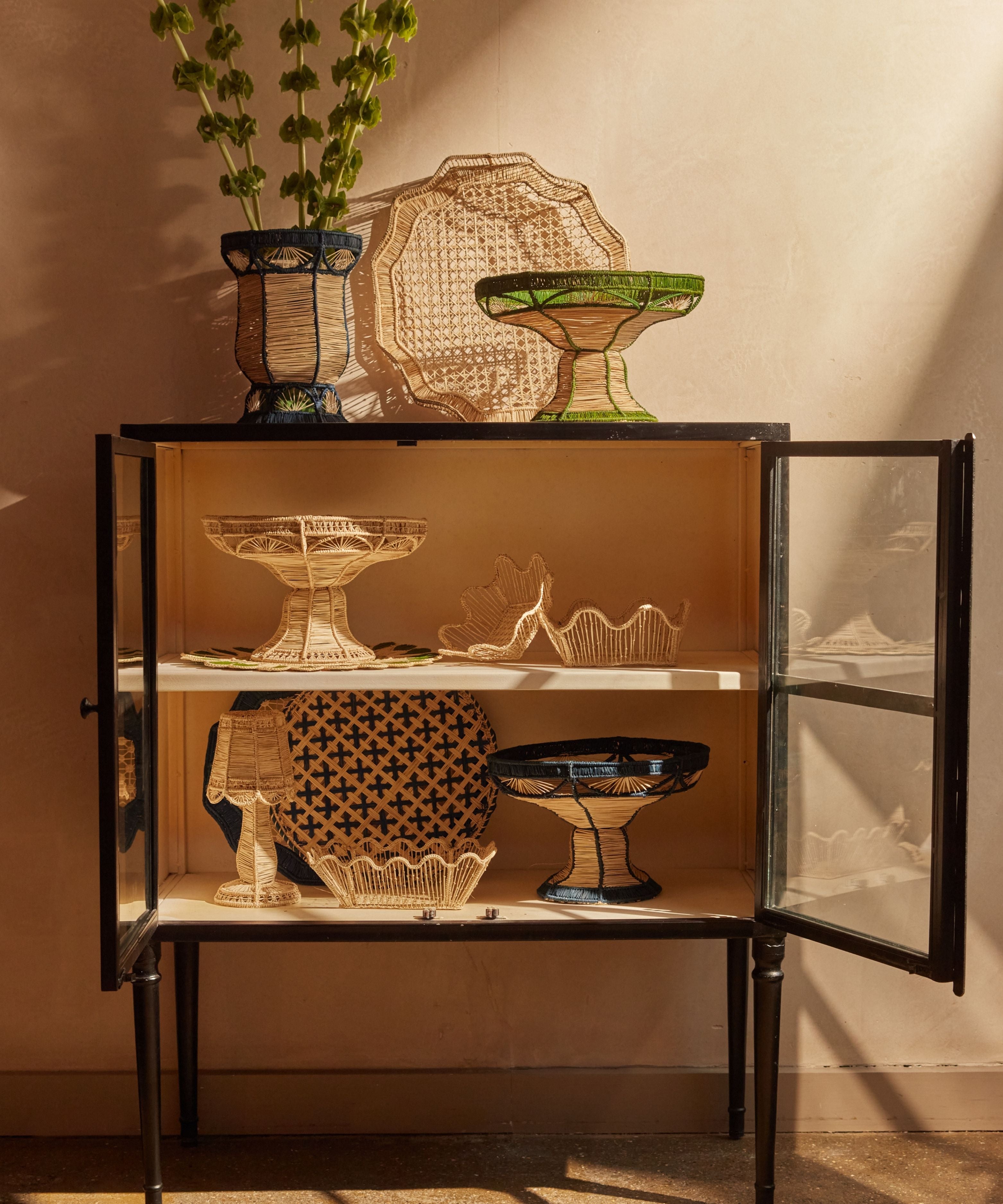 Deco Vase, Deep Blue