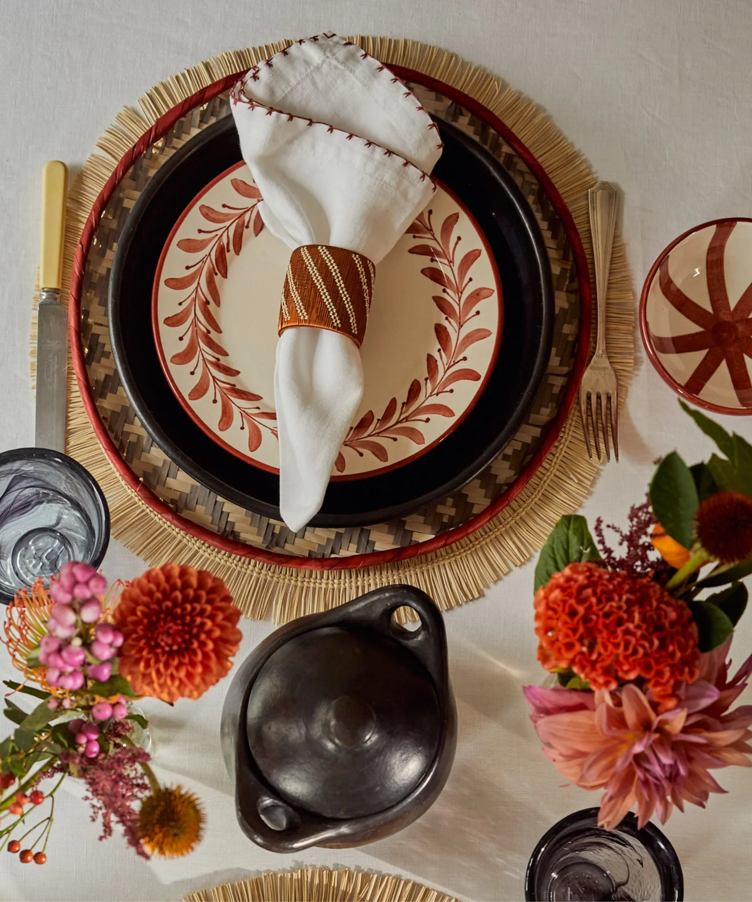 Helecho Side Plate, Rust Red