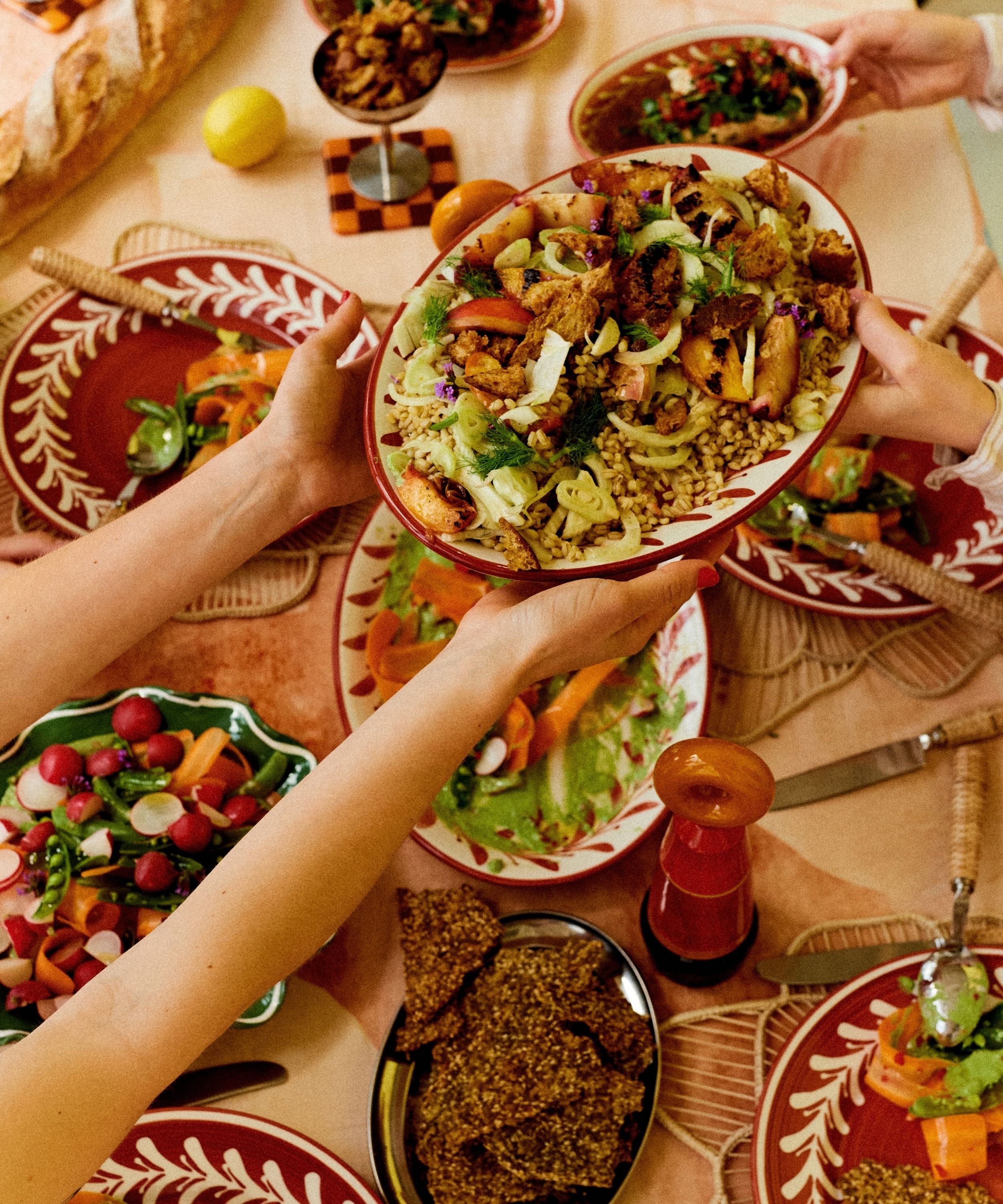 Helecho Serving Trays (set of two) - Rust Red