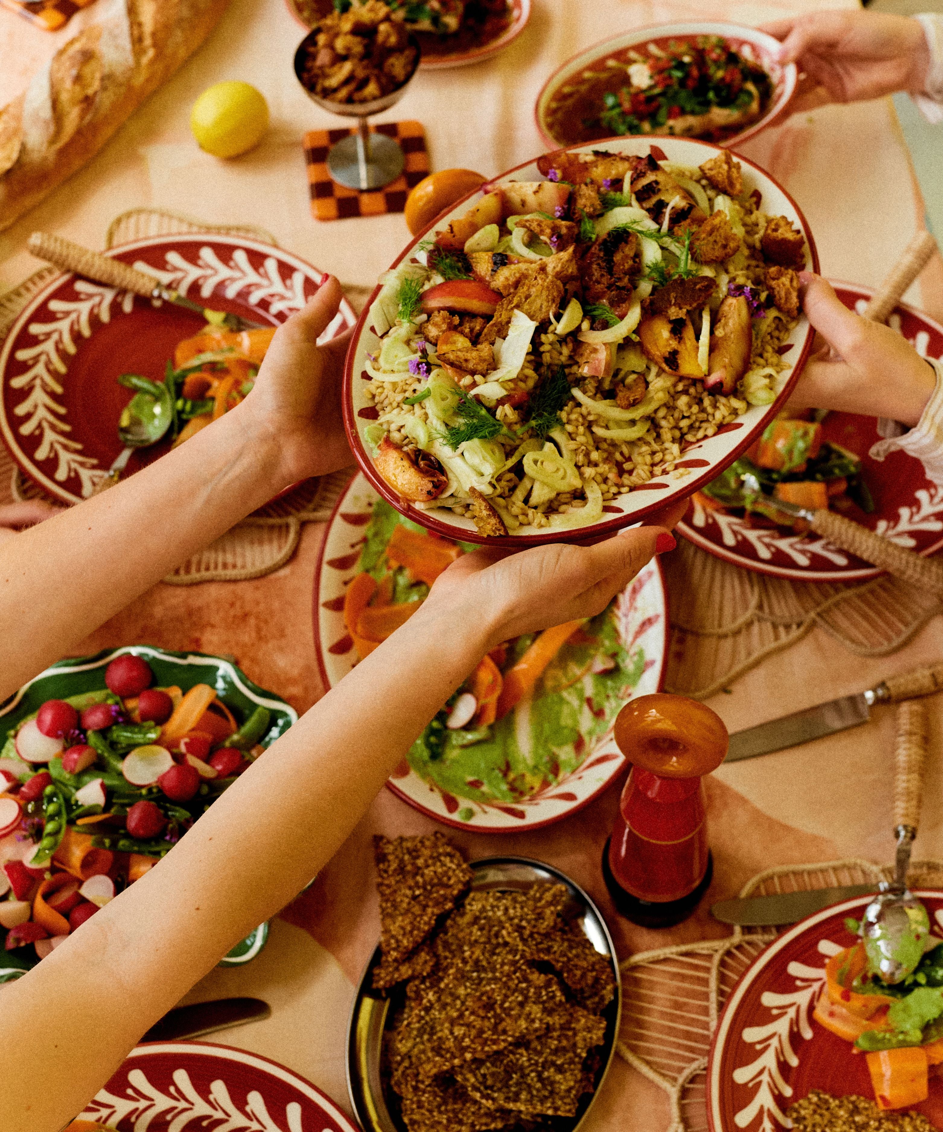 Helecho Serving Platter (set of two) - Rust Red