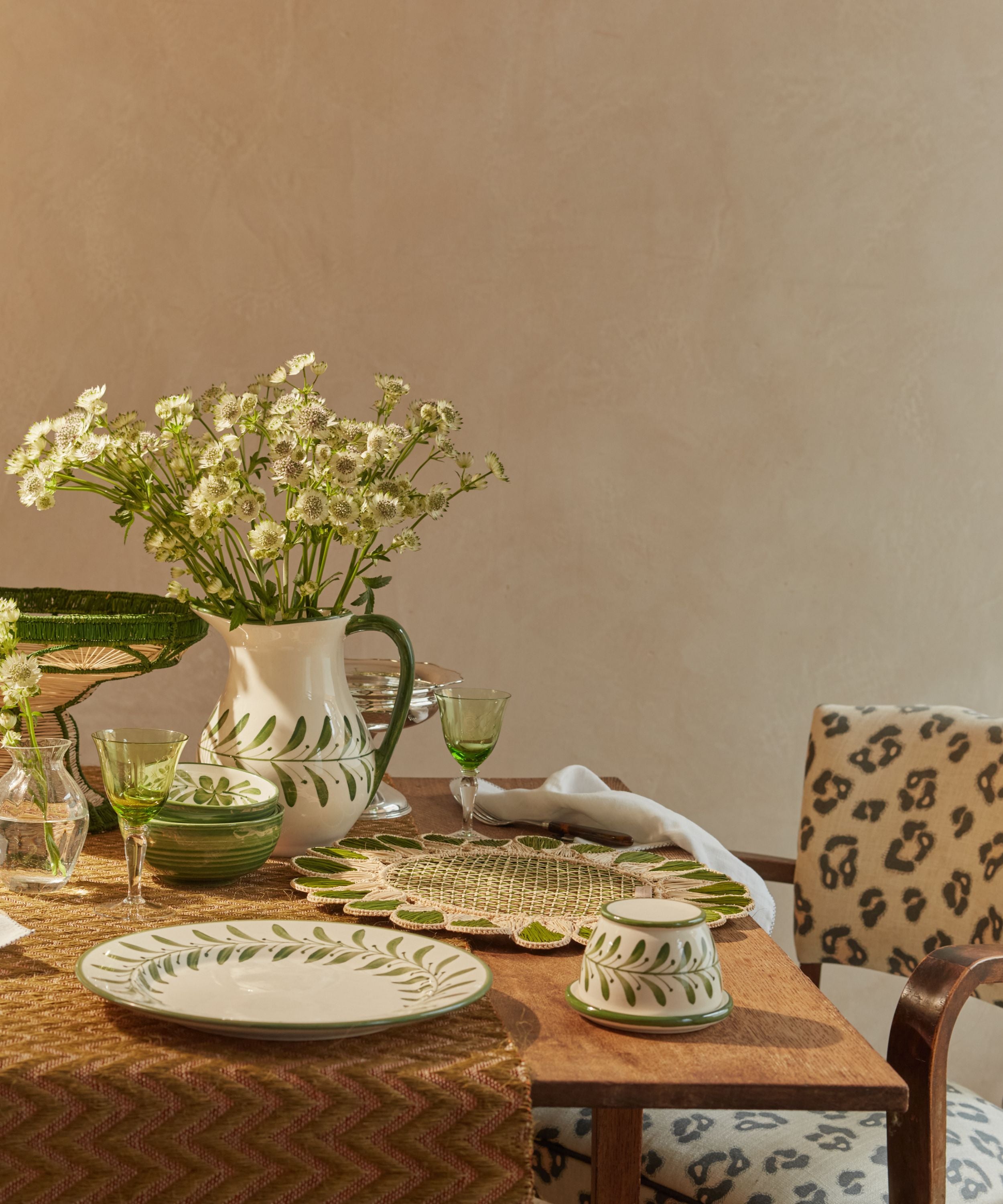 Fern Green Helecho butter dish used as a French butter dish in a lifestyle scene, highlighting the hand-painted fern wreath on Colombian ceramic.