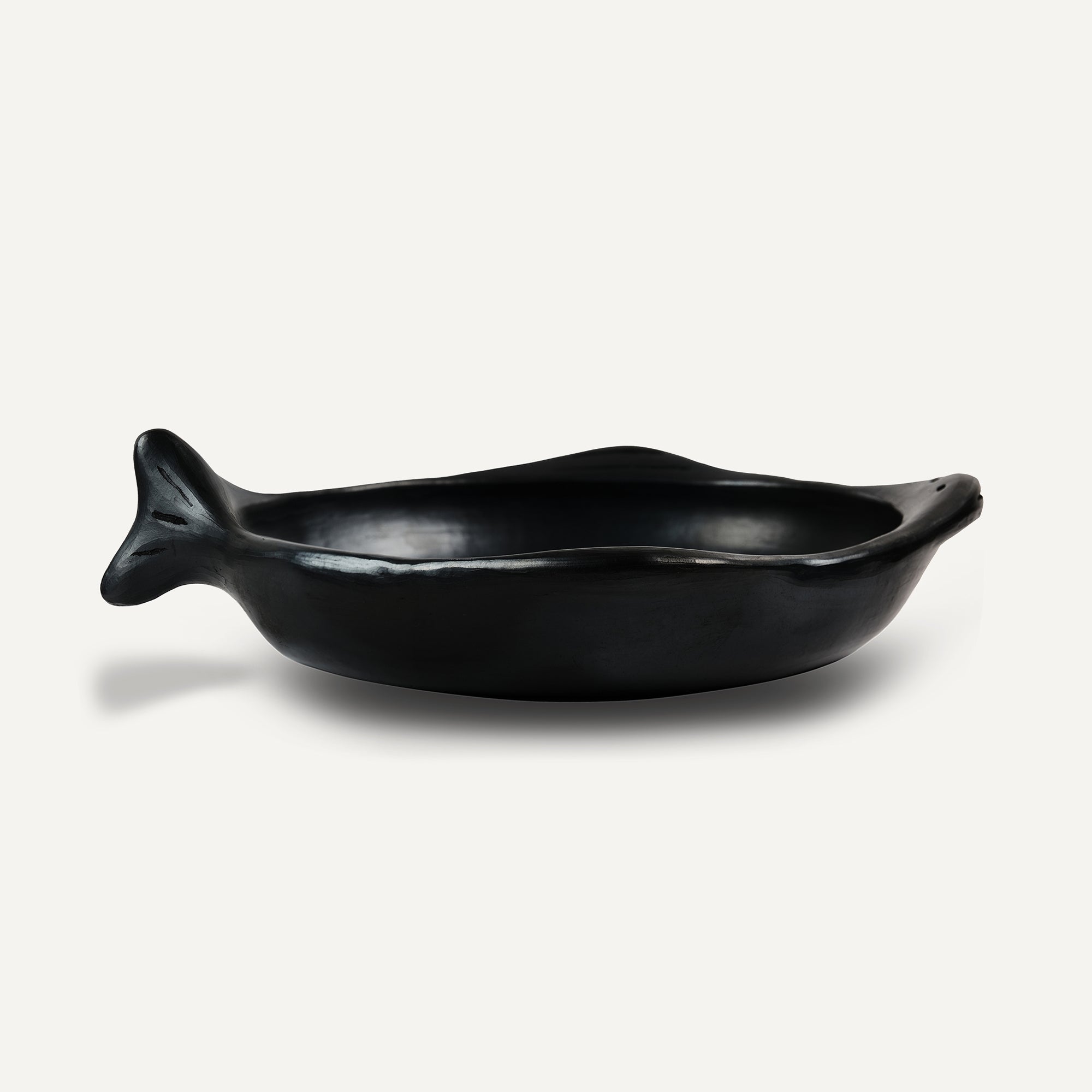 Pescadito Dish Wholesale Handcrafted Tableware