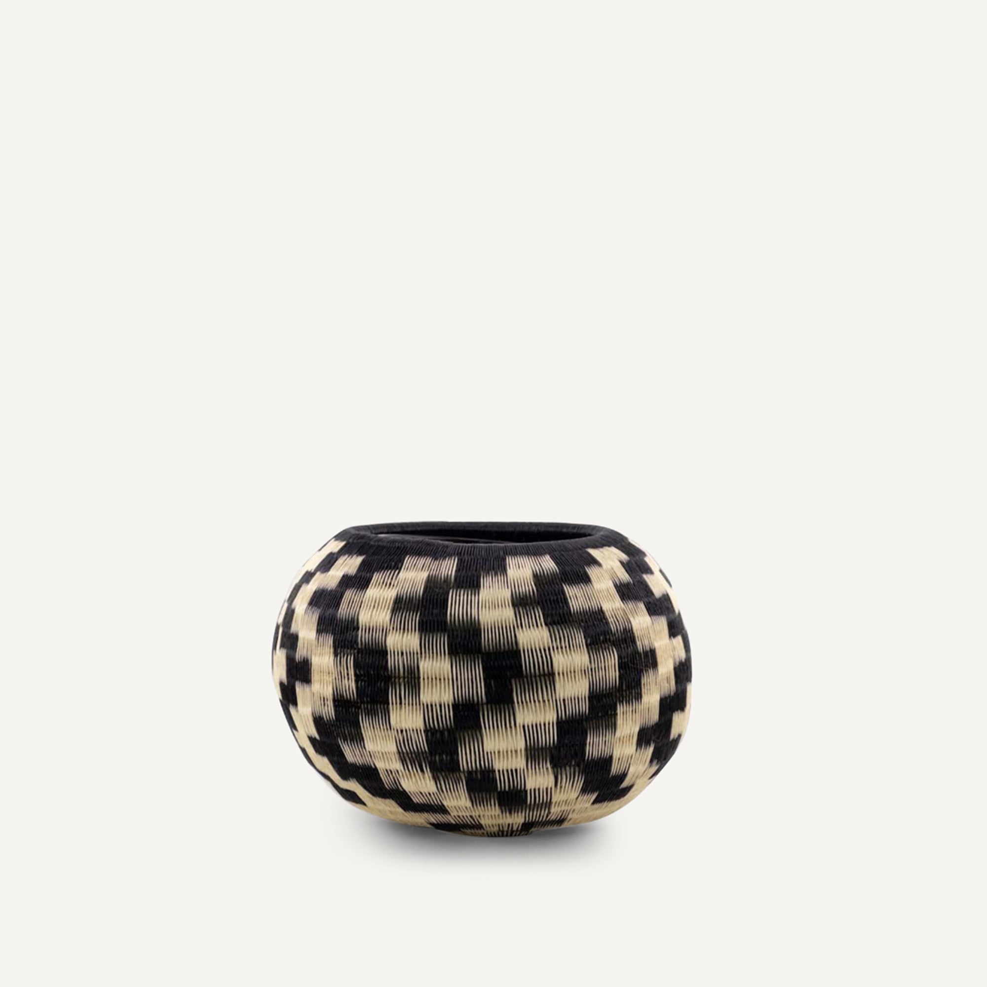 Damas Werregue Vase TABLEWARE, SERVEWARE & COOKWARE
