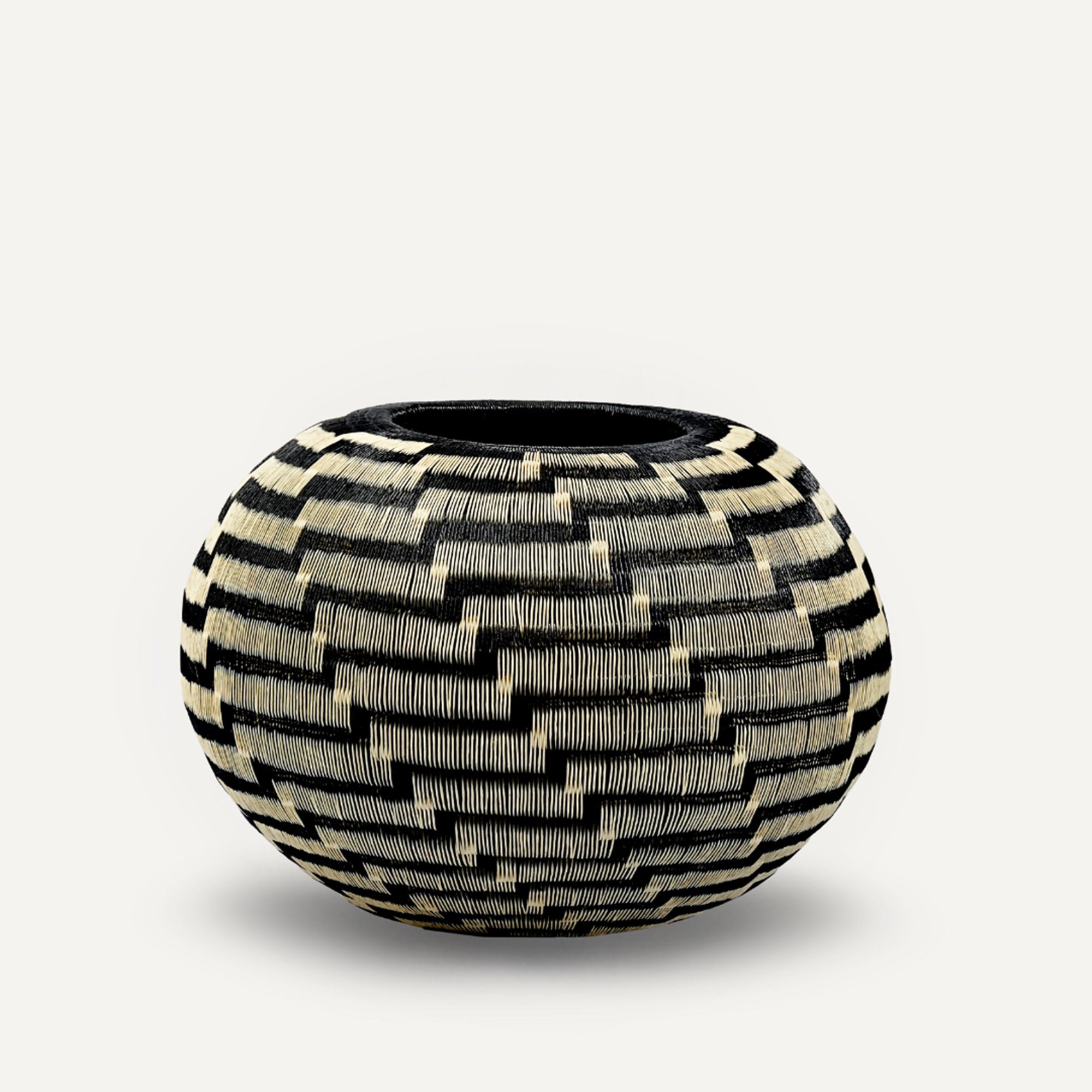 Escalera Medium Werregue Vase TABLEWARE, SERVEWARE & COOKWARE