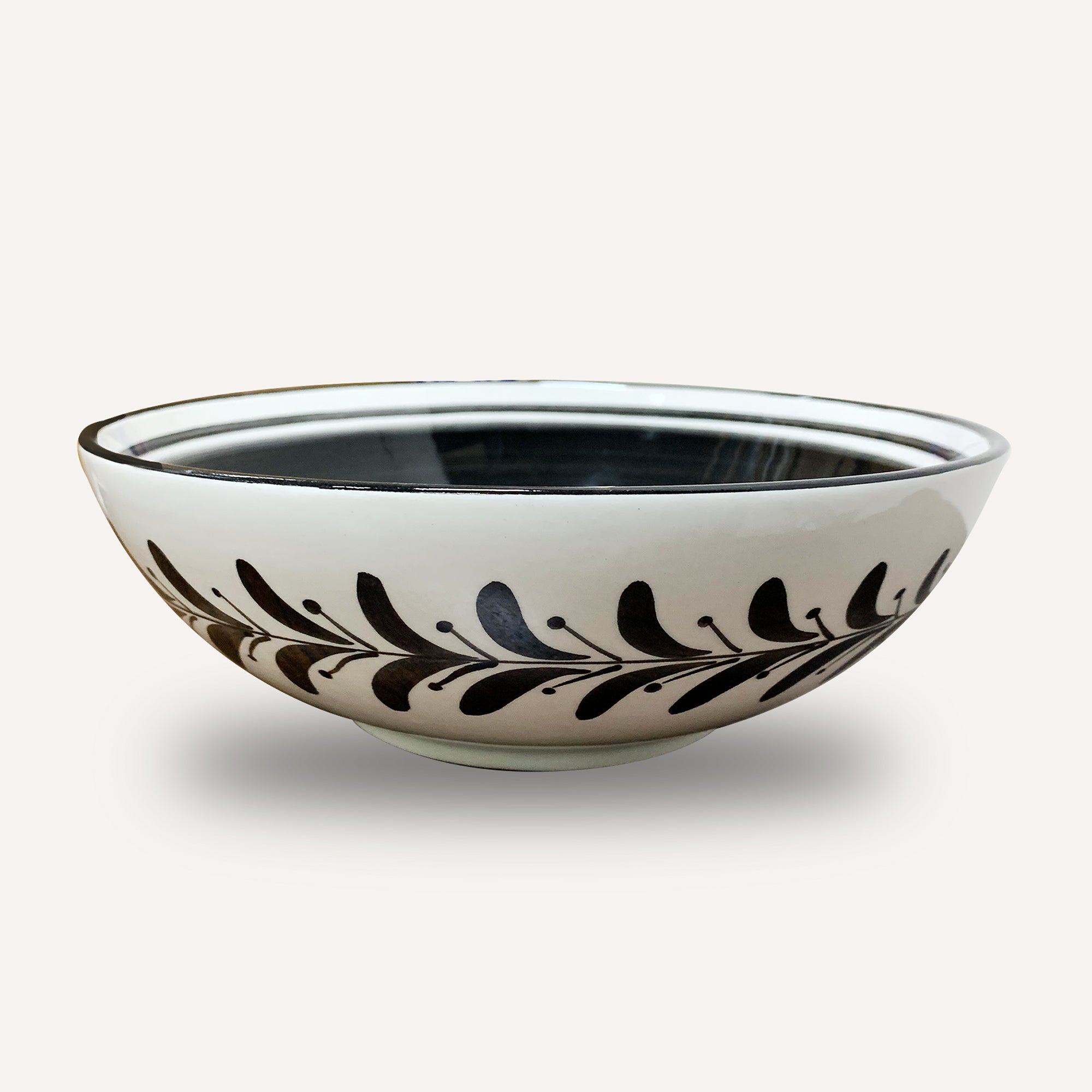Helecho Salad Bowl - Jet Black TABLEWARE, SERVEWARE & COOKWARE
