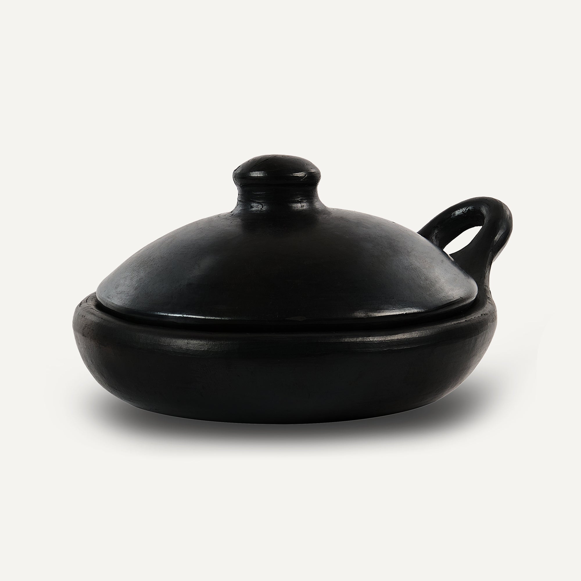 Saute Pan Wholesale Handcrafted Tableware