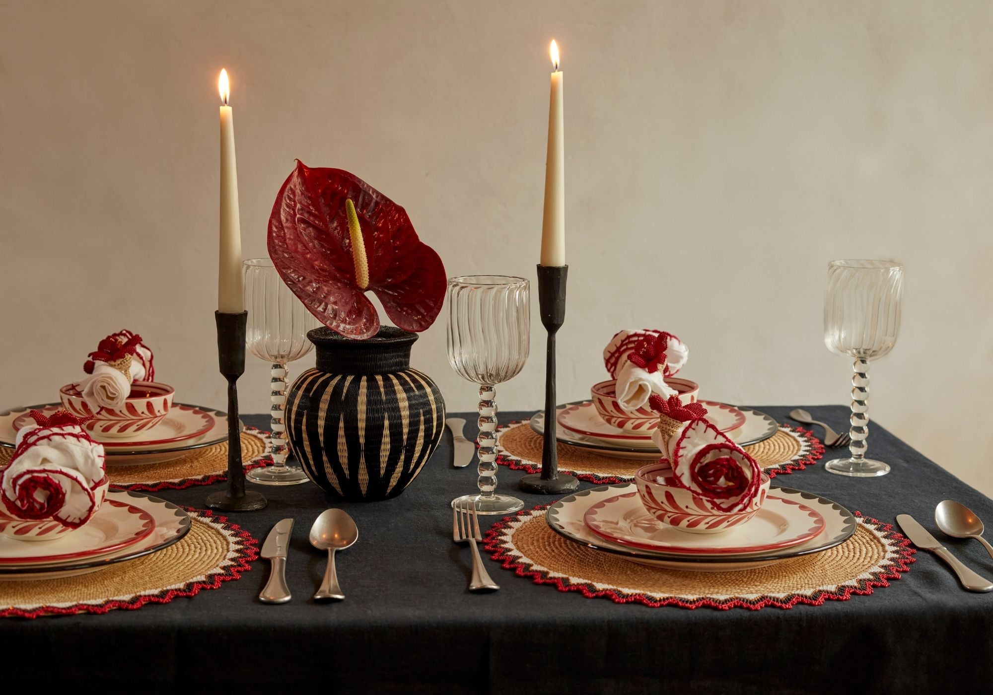 The Spirit of Valentine’s Day: How to Create a Romantic Evening at Home
