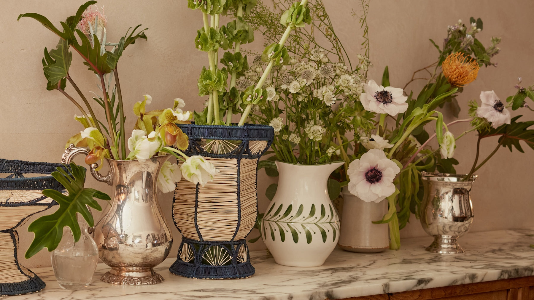 Summer hosting table, hand painted plates, woves placemats chamba plates