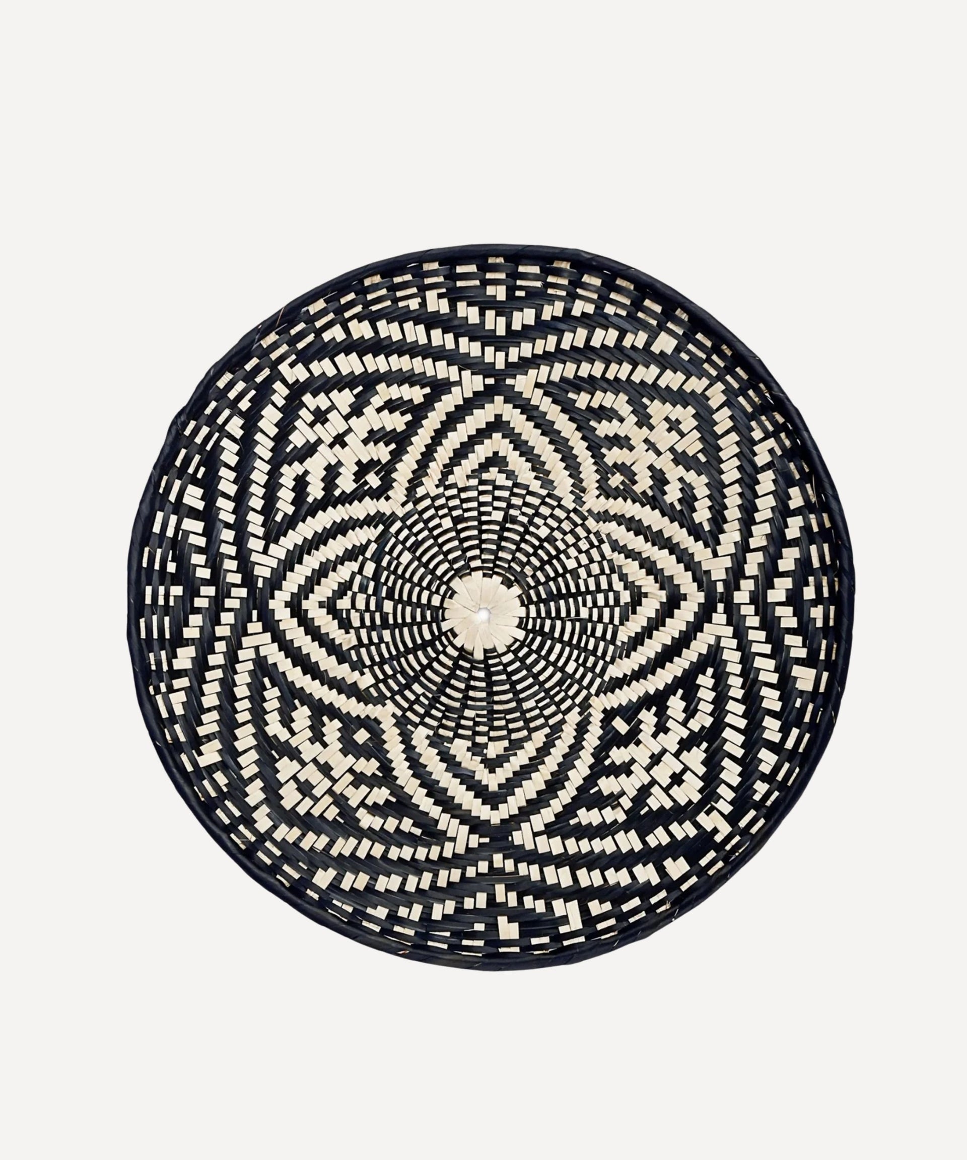 Liliana Charger Handwoven Tetera Palm