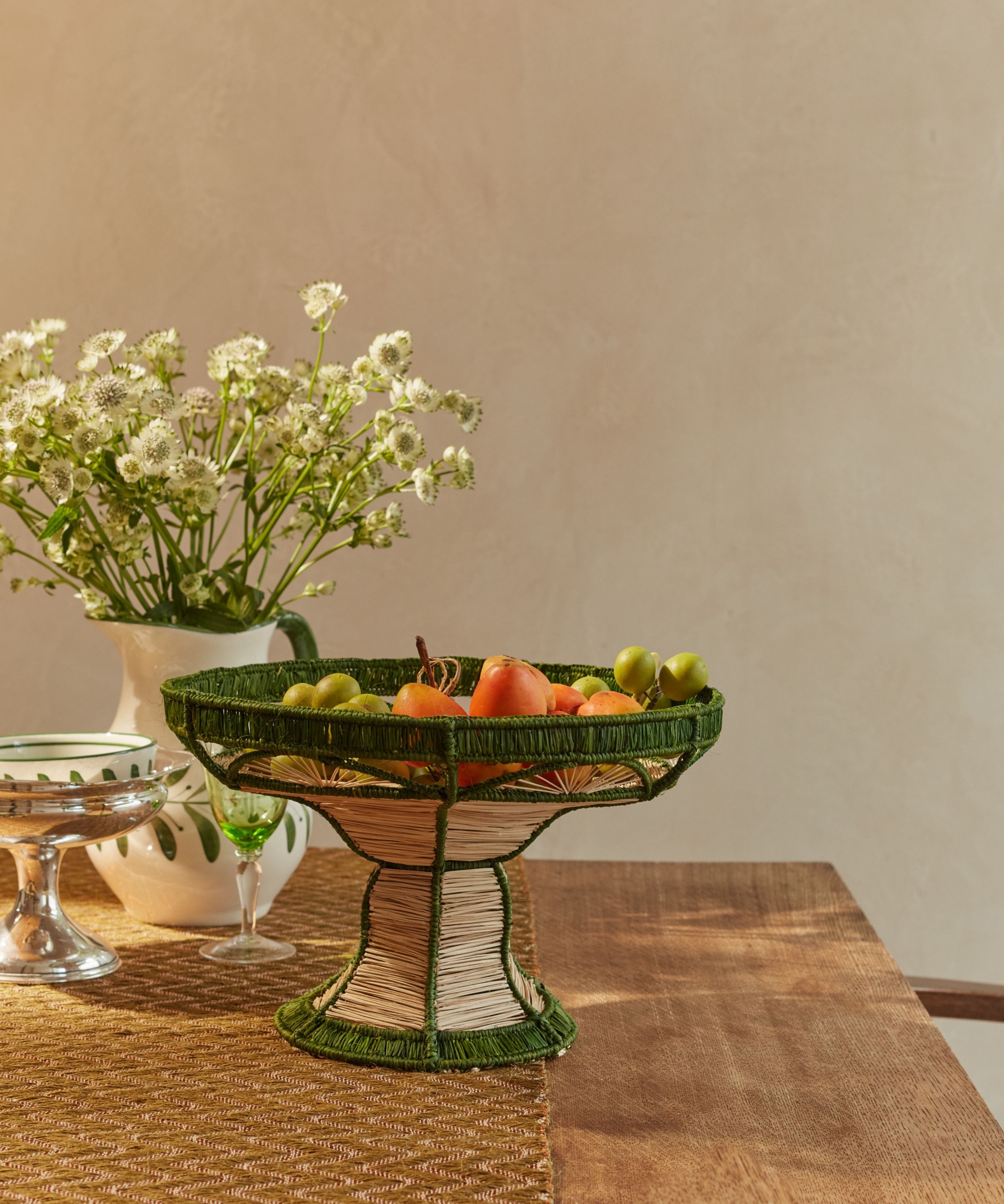 Deco Pedestal Fruit Bowl, Green