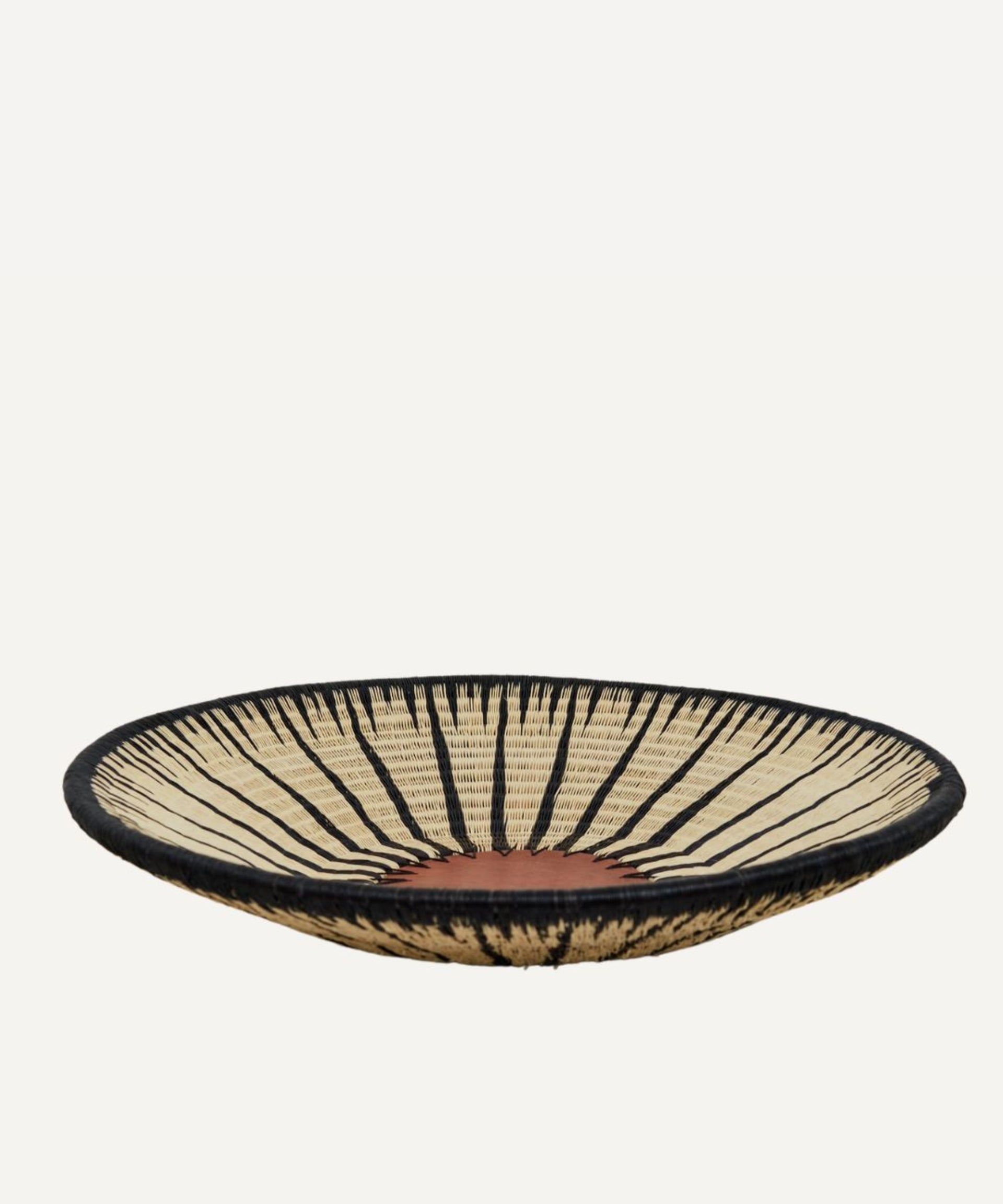 Lluvia Bowl Handwoven Werregue Palm & White