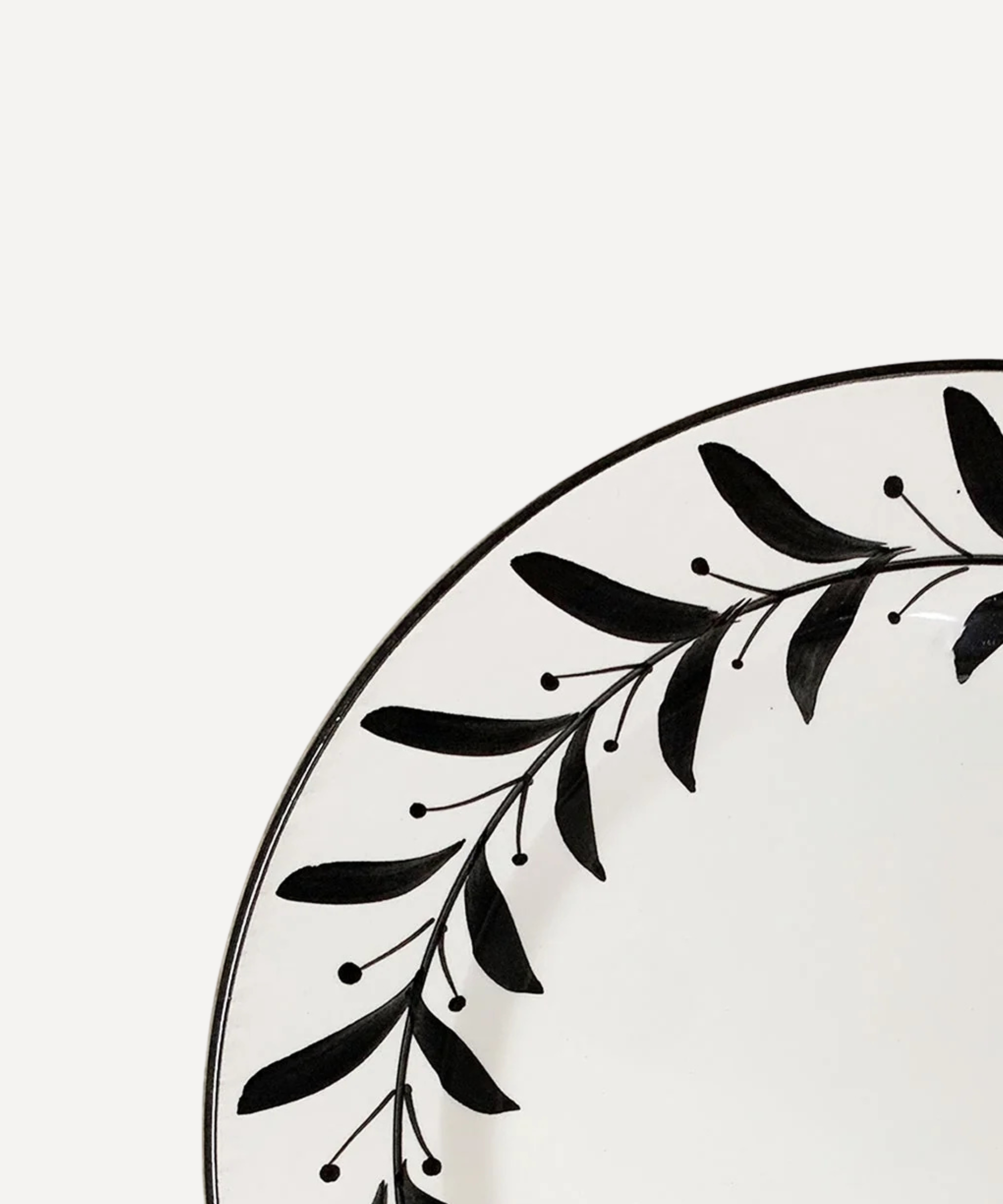 Helecho Dinner Plate, Jet Black