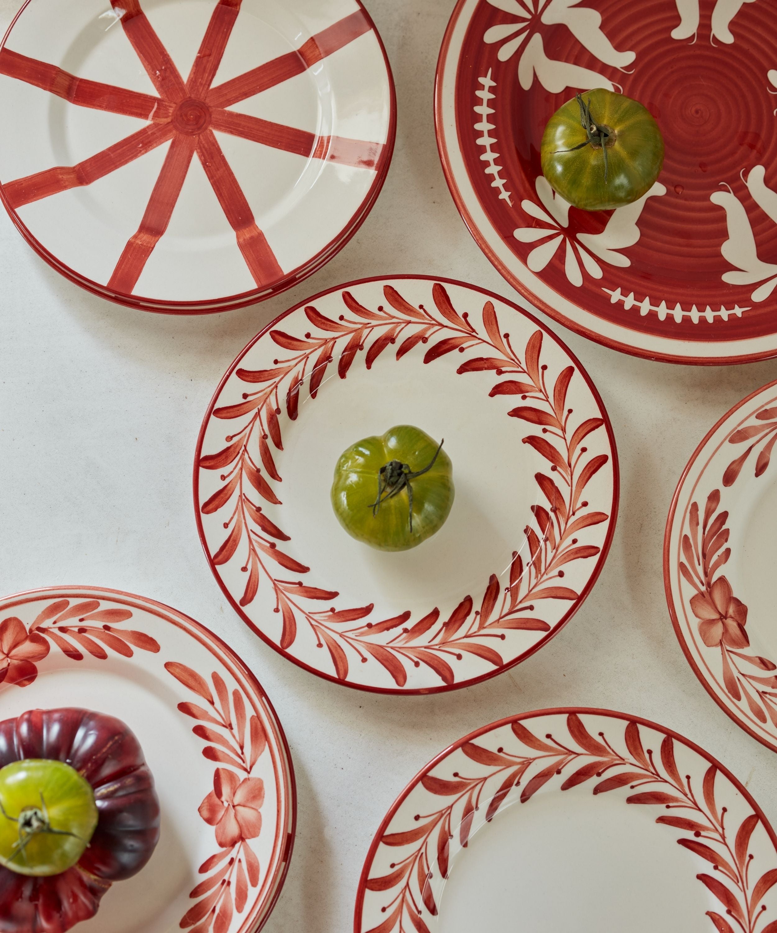 Helecho Dinner Plate, Rust Red