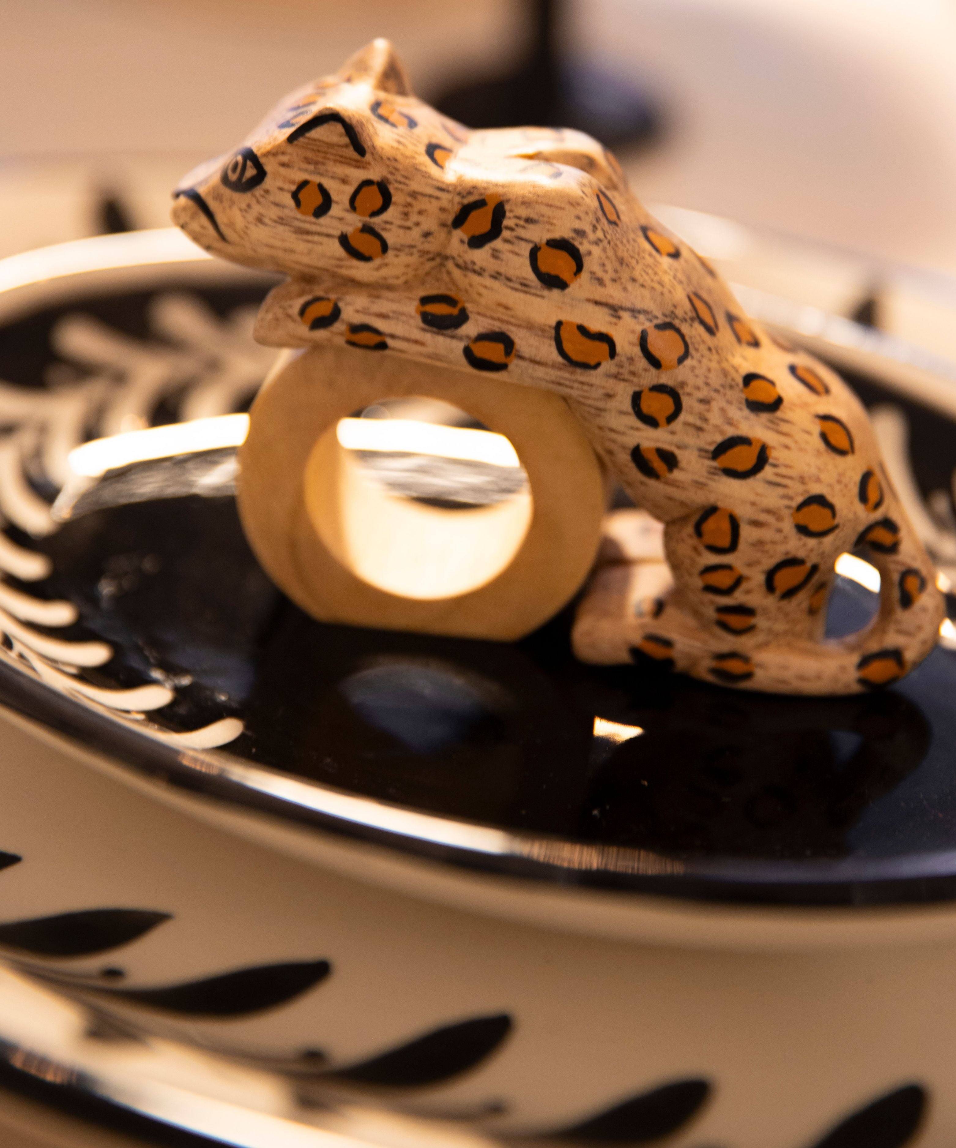 Helecho Serving Platter (set of two) - Jet Black