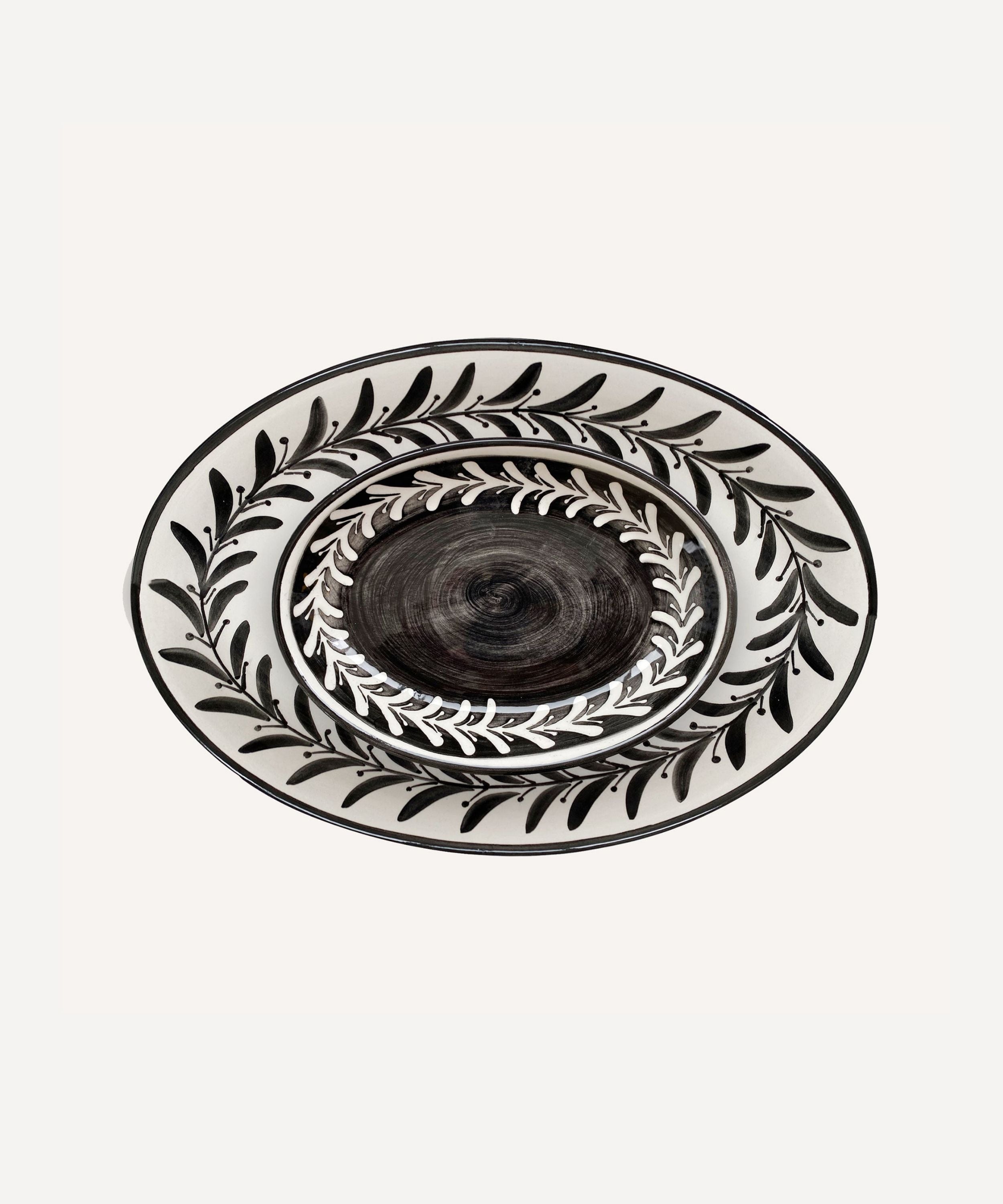 Helecho Serving Trays (set of two) - Jet Black