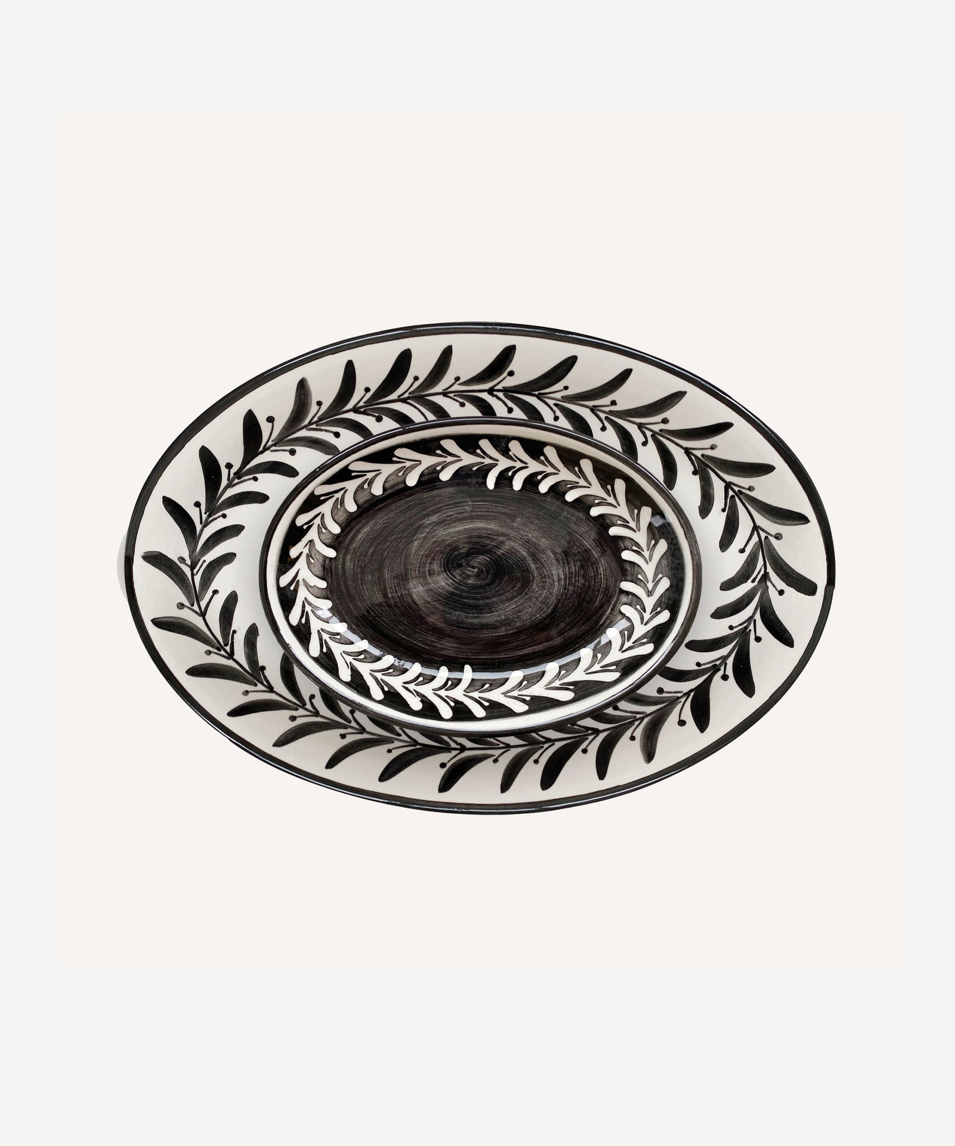 Helecho Serving Platter (set of two) - Jet Black