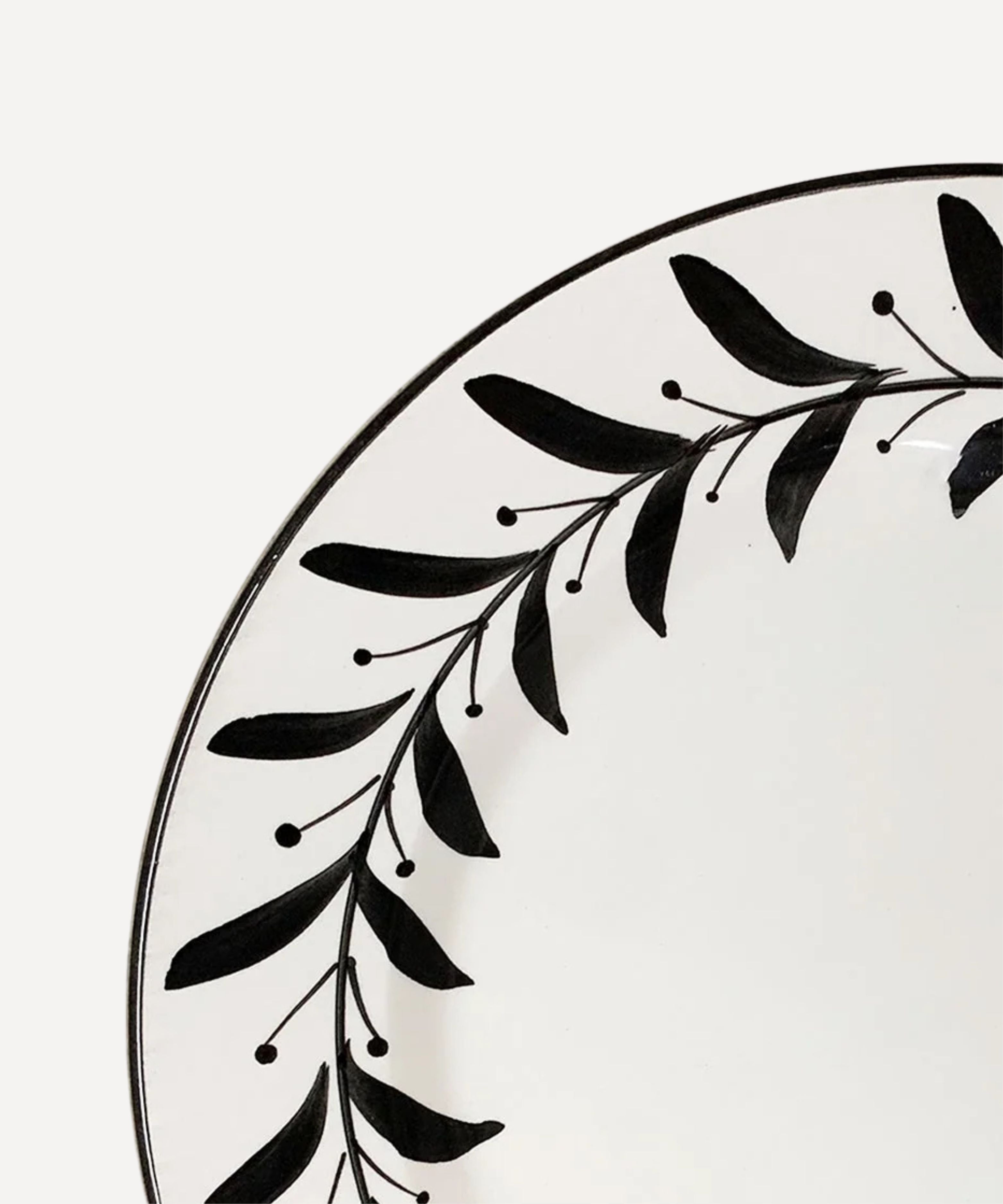 Helecho Dinner Plate, Jet Black