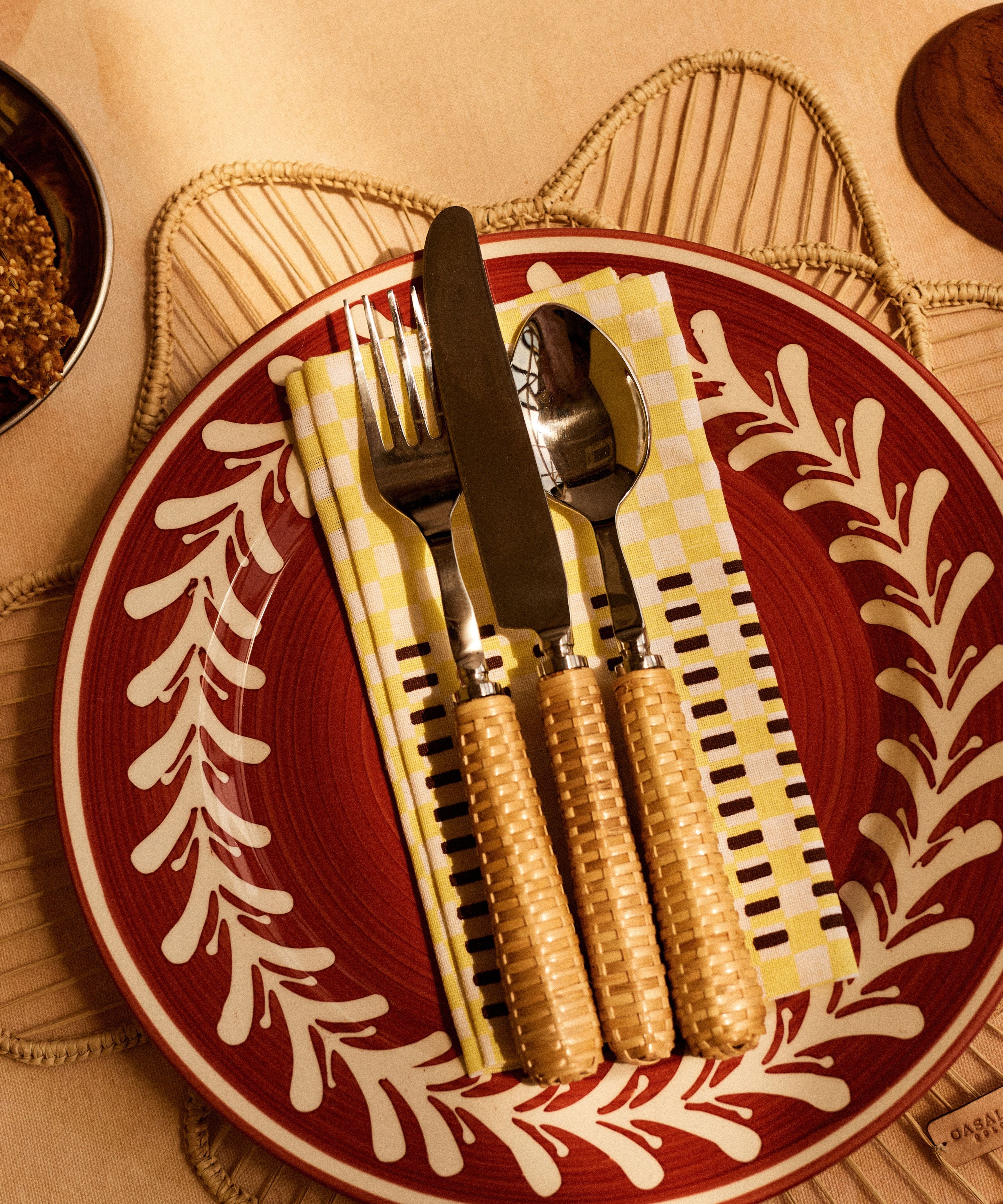 Dark Helecho Side Plate, Rust Red