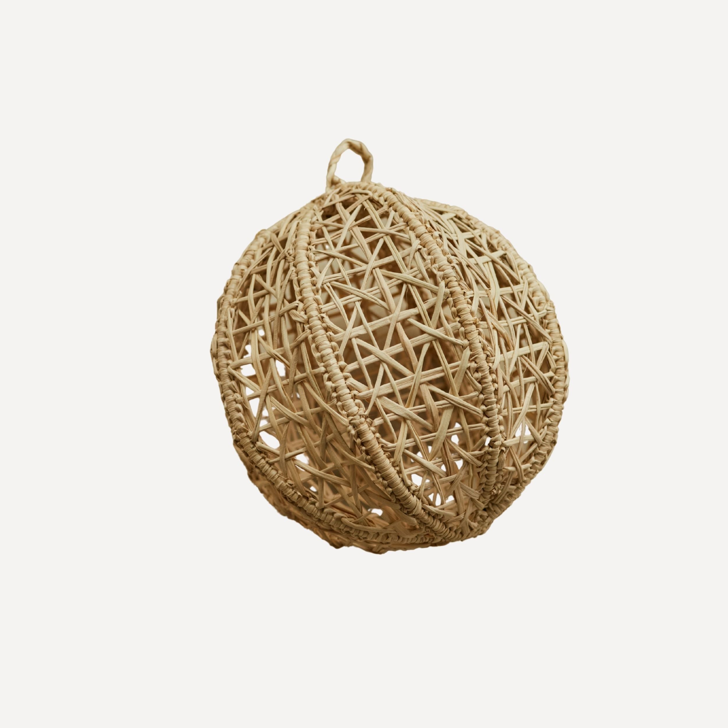 Navidad Woven Bauble - Natural - Knots