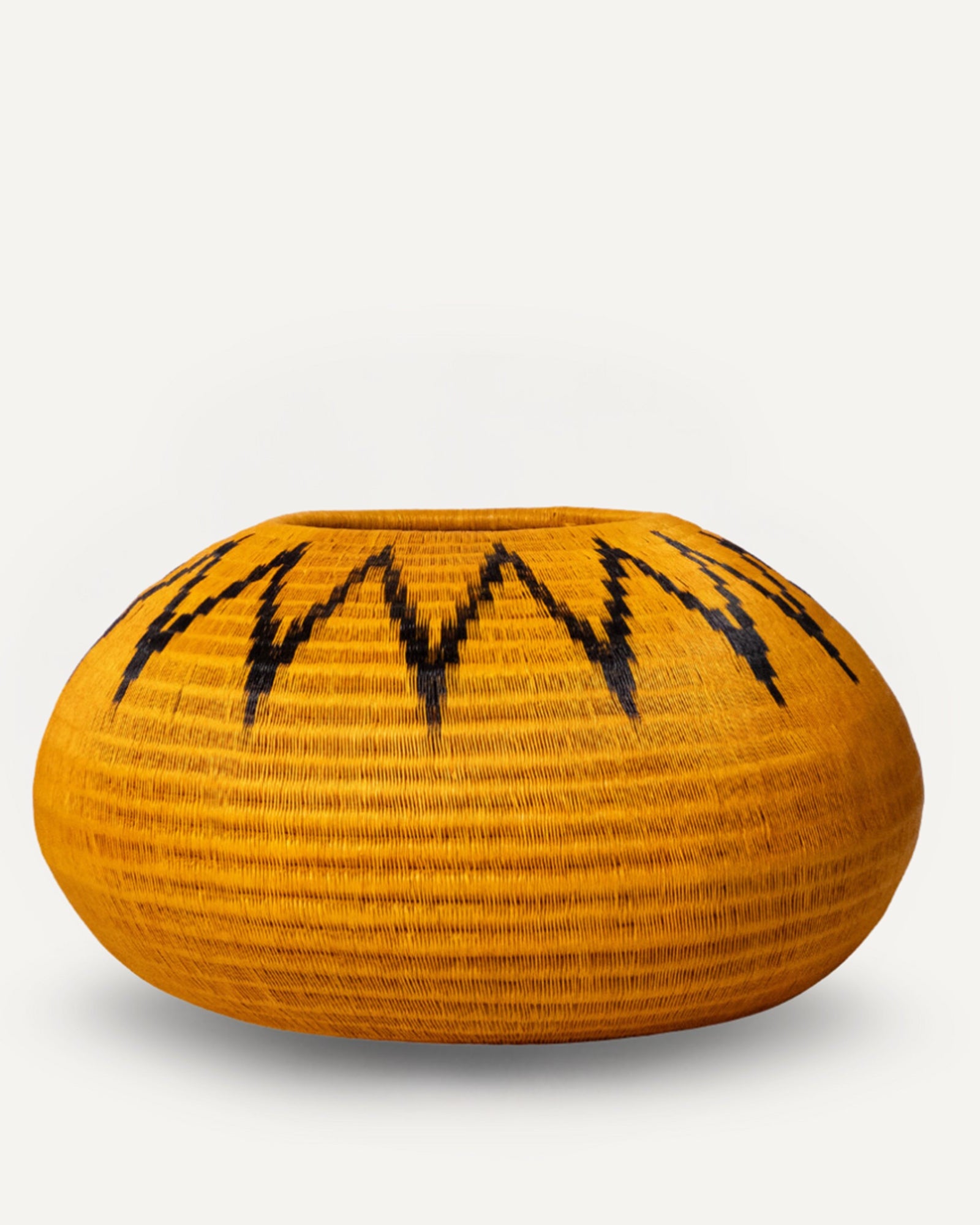 Stardust Basket Handwoven Werregue Palm